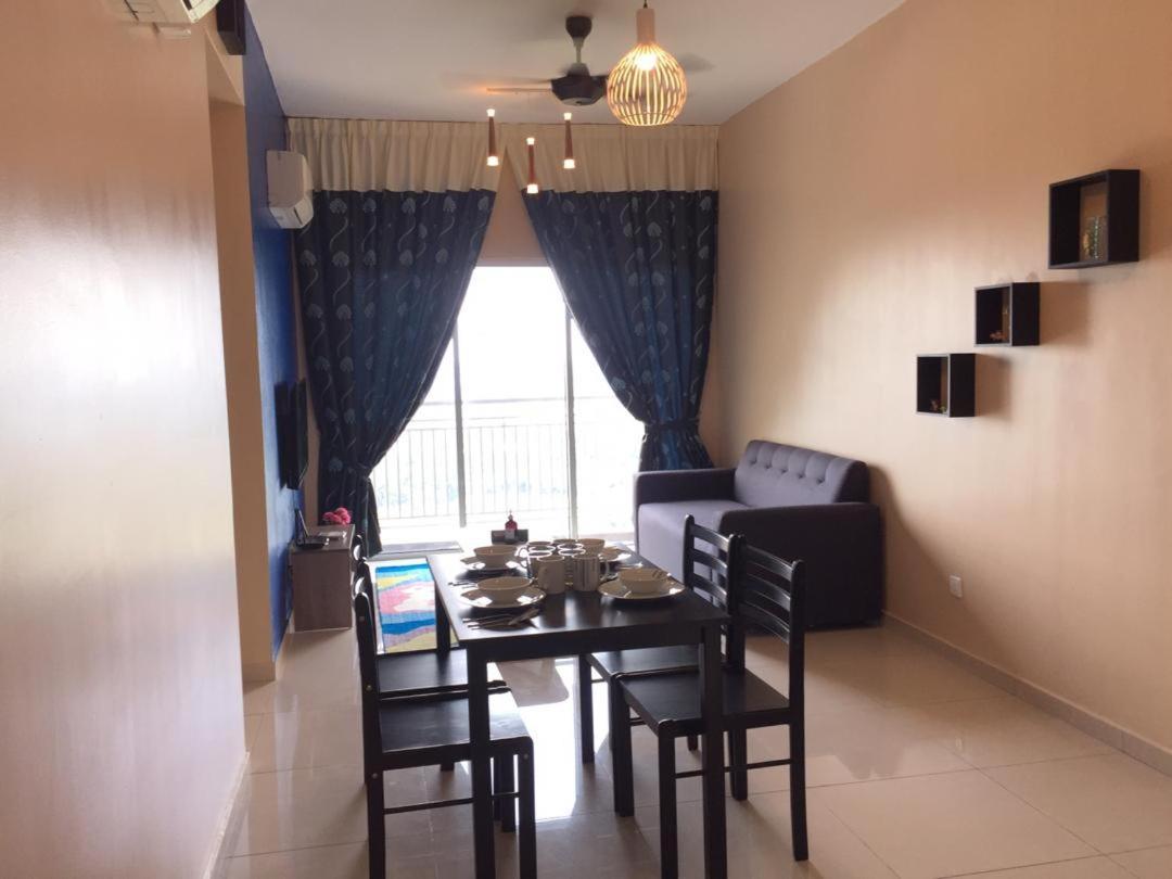 Ezhome Mesahill Nilai Εξωτερικό φωτογραφία